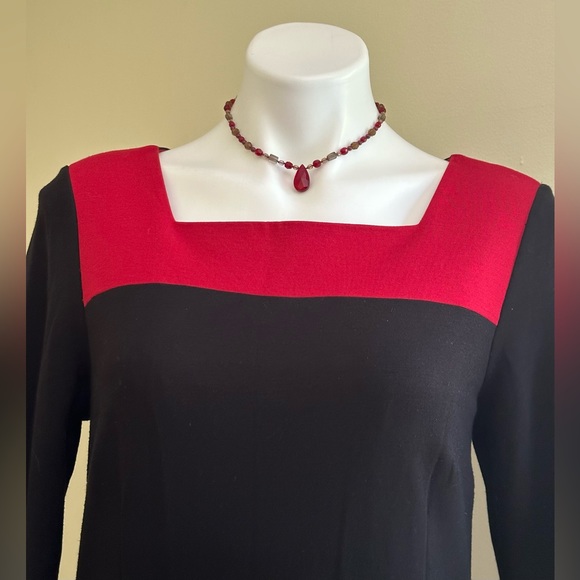 Randy Kemper Black Red A Line Dress Square Neck Long Sleeves Zip in Back SZ 10 - Picture 2 of 13